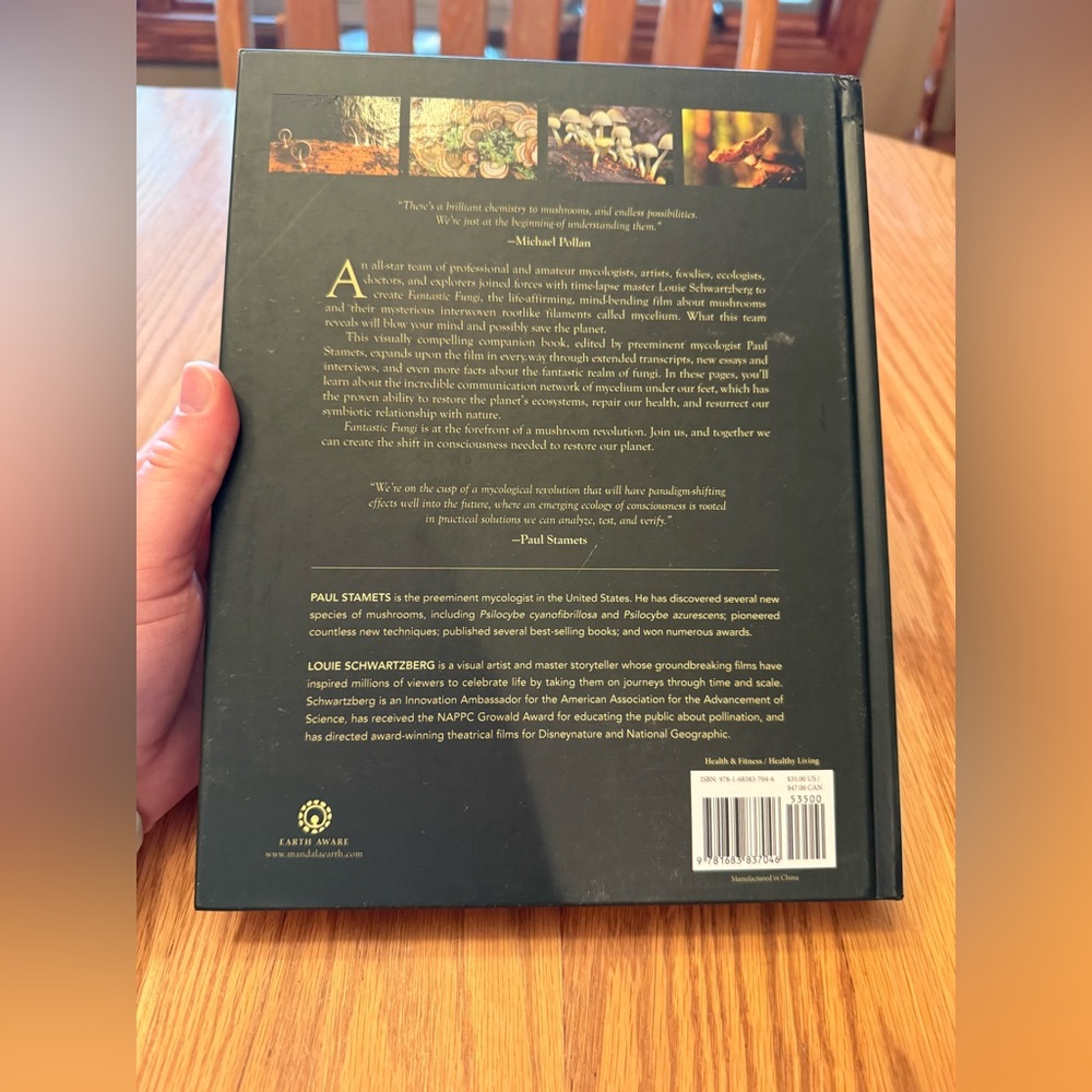 Fantastic Fungi Book by Paul Stamets - Picture 2 of 2